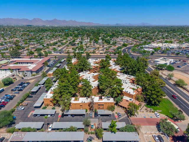 4704 E Paradise Village Parkway 106, Phoenix, AZ 85032