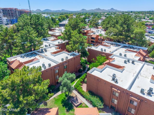 4704 E Paradise Village Parkway 106, Phoenix, AZ 85032
