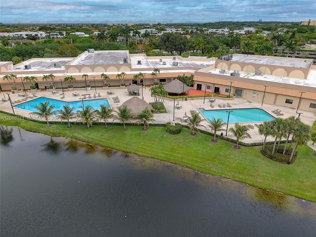 16511 Blatt Boulevard 203, Weston, FL 33326