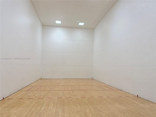 16511 Blatt Boulevard 203, Weston, FL 33326