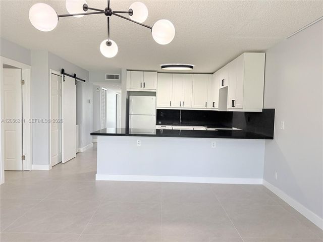 16511 Blatt Boulevard 203, Weston, FL 33326
