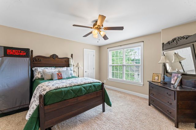 2052 Woodcliff Dr, Smyrna, TN 37167