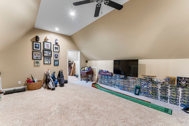 2052 Woodcliff Dr, Smyrna, TN 37167