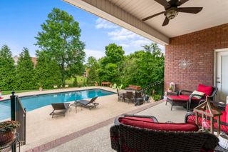 2052 Woodcliff Dr, Smyrna, TN 37167