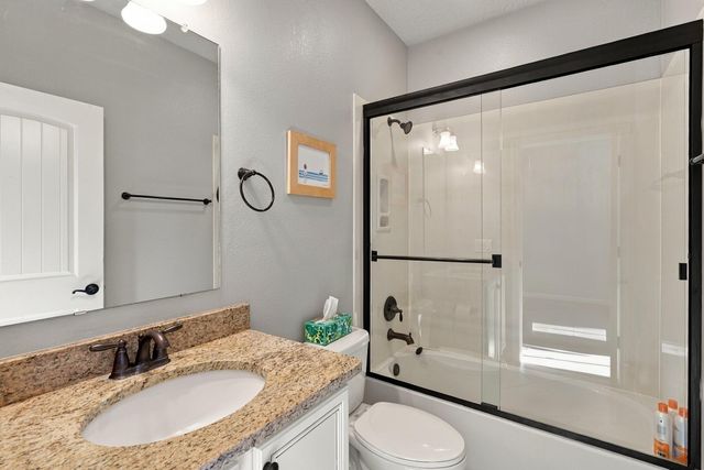 5004 Calle Espana NW, Albuquerque, NM 87120