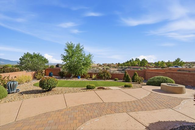 5004 Calle Espana NW, Albuquerque, NM 87120