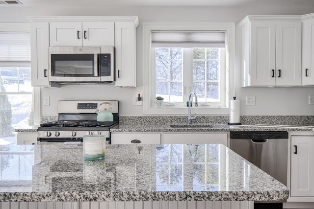 1401 Kenwood Way 1401, Clinton, MA 01510