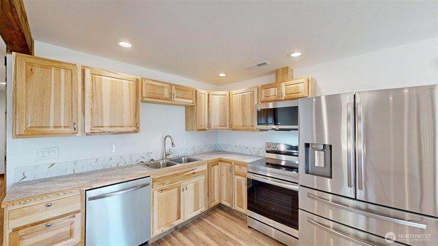 40 Utke Lane, Omak, WA 98841