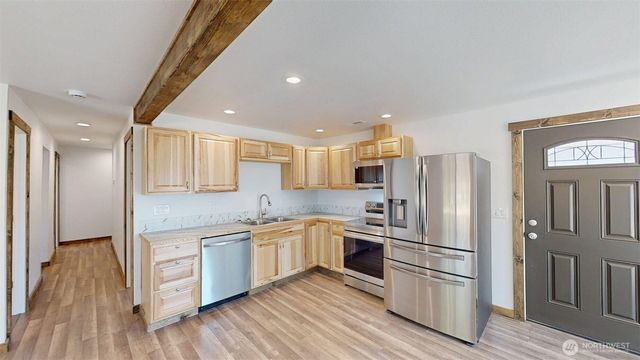 40 Utke Lane, Omak, WA 98841