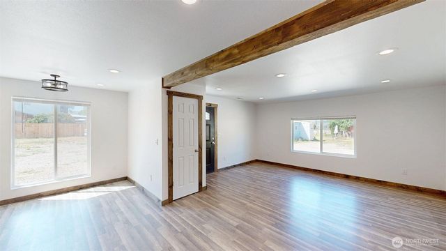 40 Utke Lane, Omak, WA 98841