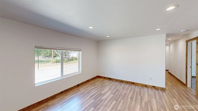 40 Utke Lane, Omak, WA 98841