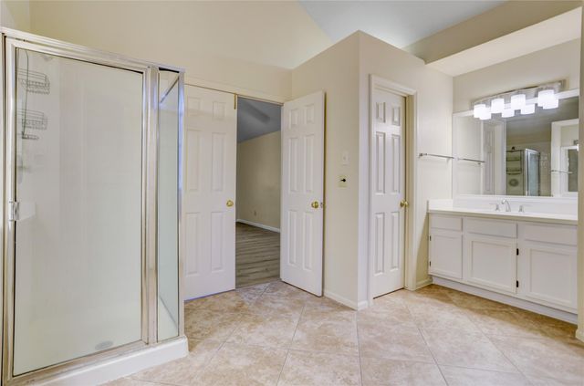 10 E Trillium Circle, The Woodlands, TX 77381