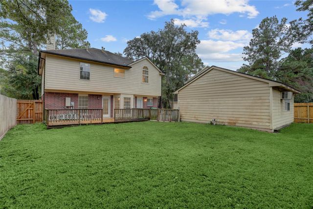 10 E Trillium Circle, The Woodlands, TX 77381