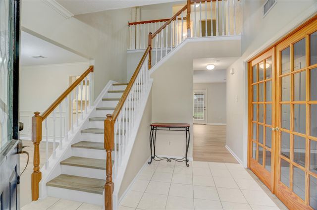 10 E Trillium Circle, The Woodlands, TX 77381