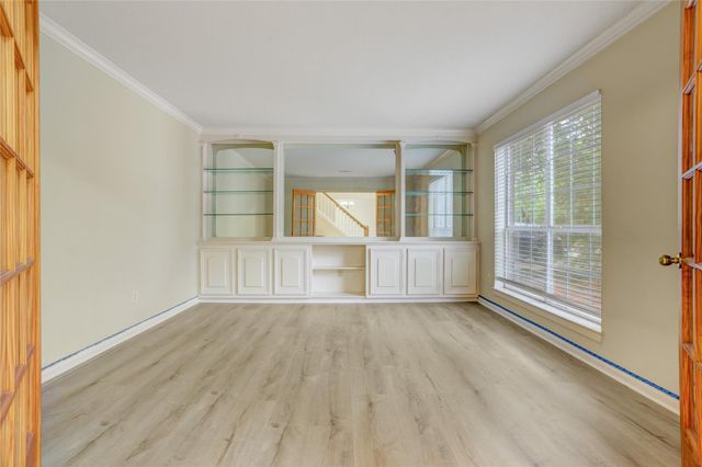 10 E Trillium Circle, The Woodlands, TX 77381