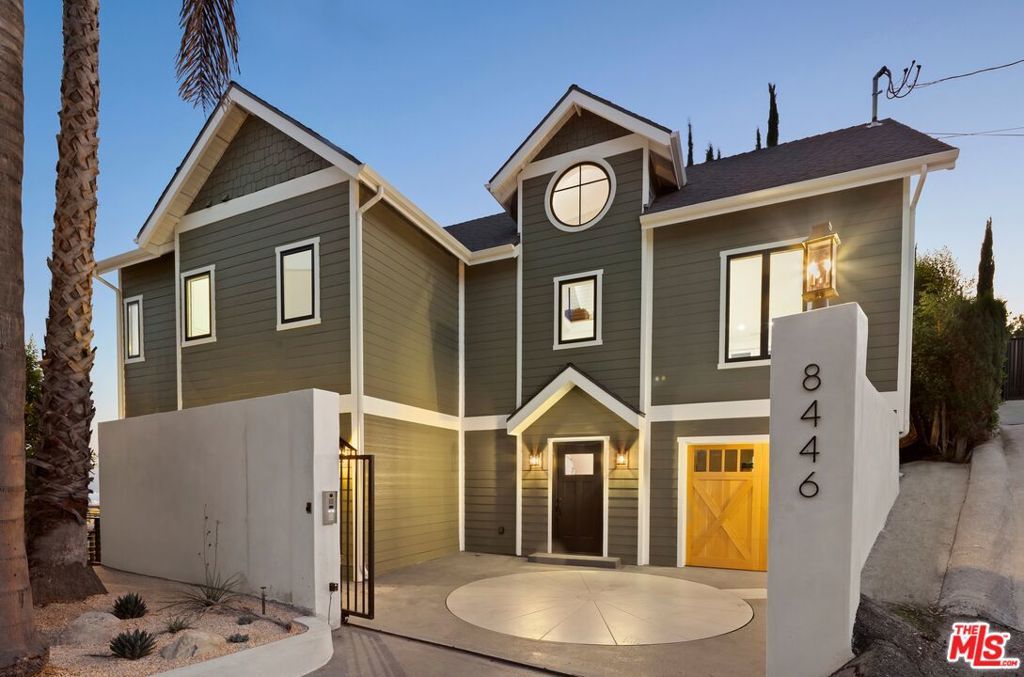 8446 Grand View Drive, Los Angeles, CA 90046 — photo 3