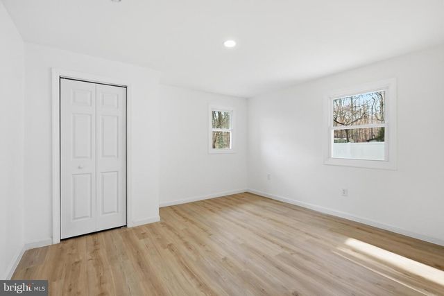 4740 LAKE RD, Newfield, NJ 08344