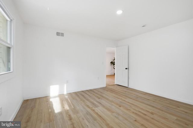 4740 LAKE RD, Newfield, NJ 08344