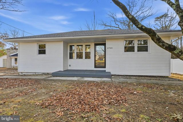 4740 LAKE RD, Newfield, NJ 08344