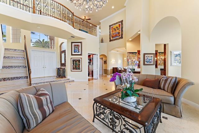 422 Savoie Drive, Palm Beach Gardens, FL 33410