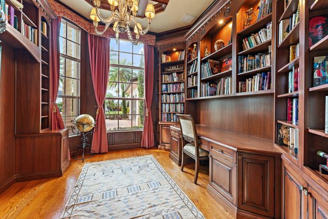 422 Savoie Drive, Palm Beach Gardens, FL 33410