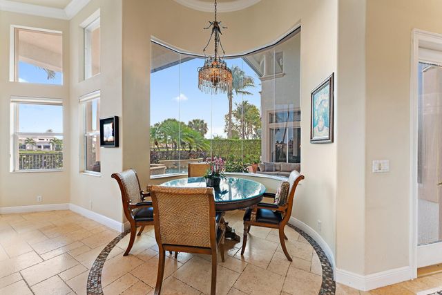 422 Savoie Drive, Palm Beach Gardens, FL 33410