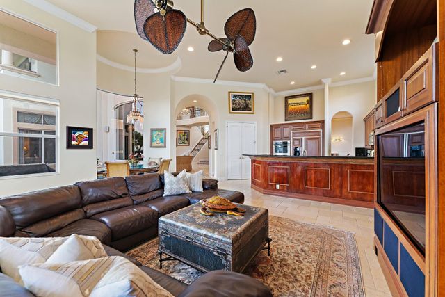 422 Savoie Drive, Palm Beach Gardens, FL 33410