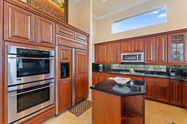 422 Savoie Drive, Palm Beach Gardens, FL 33410