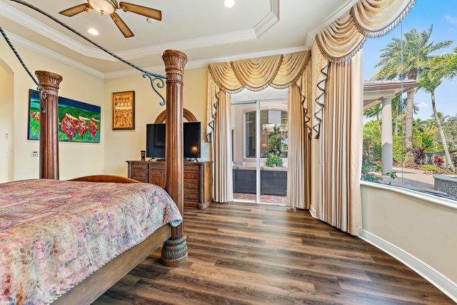 422 Savoie Drive, Palm Beach Gardens, FL 33410