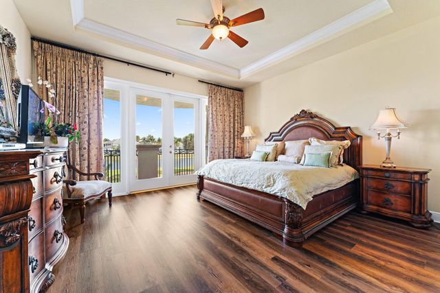 422 Savoie Drive, Palm Beach Gardens, FL 33410