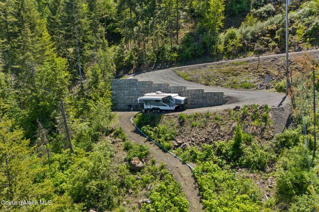 2611 W Cottonwood Rd, Worley, ID 83876