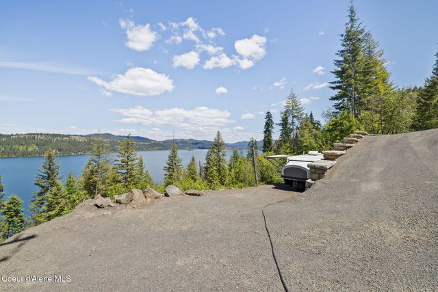 2611 W Cottonwood Rd, Worley, ID 83876