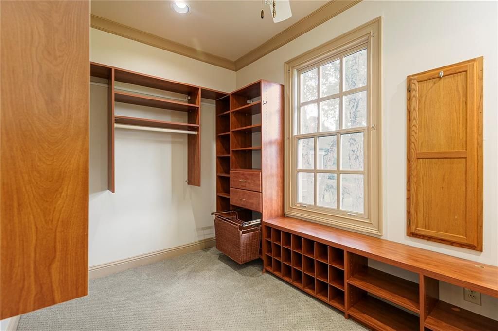 Image 32 of property listing at 538 Spring Place Road NE, White, GA 30184