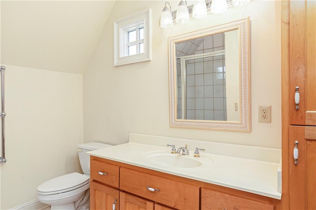 Image 36 of property listing at 538 Spring Place Road NE, White, GA 30184