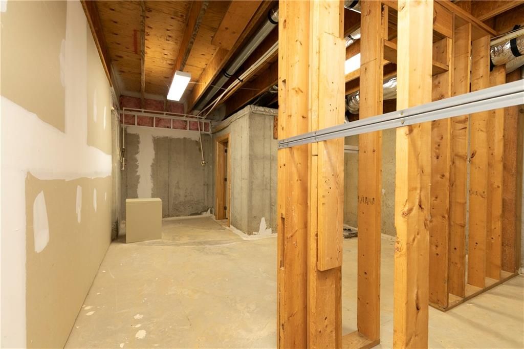 Image 44 of property listing at 538 Spring Place Road NE, White, GA 30184