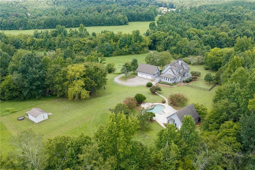 Image 78 of property listing at 538 Spring Place Road NE, White, GA 30184