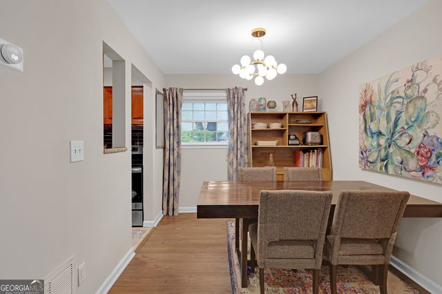 118 Lablanc Way NW, Atlanta, GA 30327