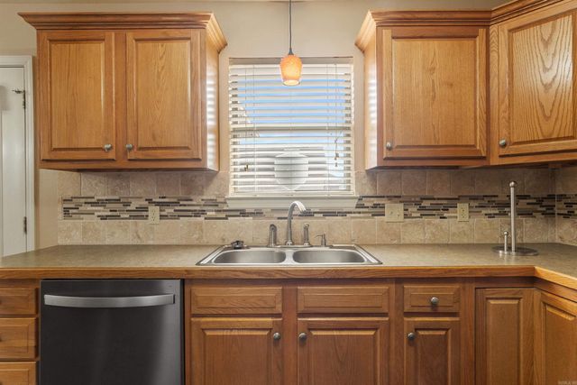 405 Hickory Cove, Heber Springs, AR 72543