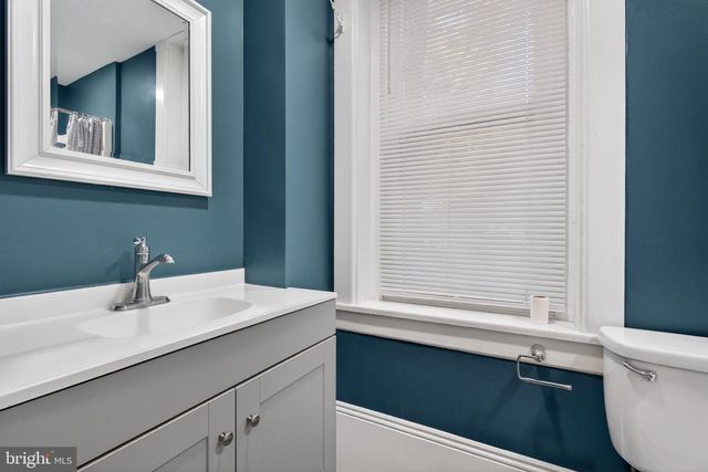 4023 MINUTE DR, Columbia, PA 17512