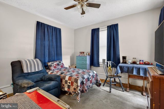 4023 MINUTE DR, Columbia, PA 17512