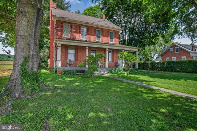 4023 MINUTE DR, Columbia, PA 17512