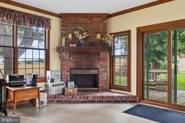 4023 MINUTE DR, Columbia, PA 17512