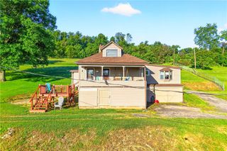 2774 Schwirian Dr, Elizabeth Twp/boro, PA 15037