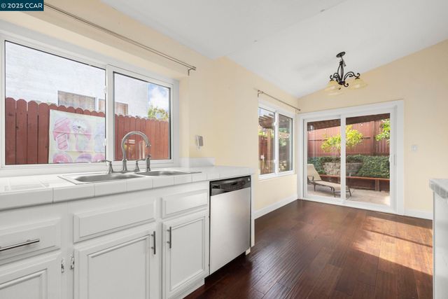 335 Rapallo Lane, Bay Point, CA 94565