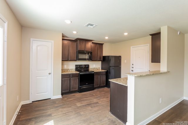 7213 Romaire, San Antonio, TX 78252