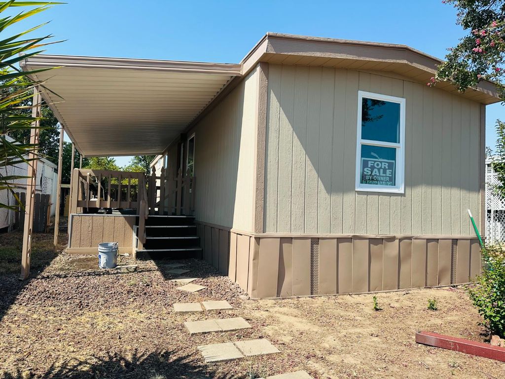 1218 E Cleveland Avenue # 123, Madera, CA 93638