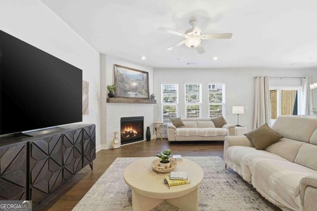 350 Watson Avenue, Woodstock, GA 30189