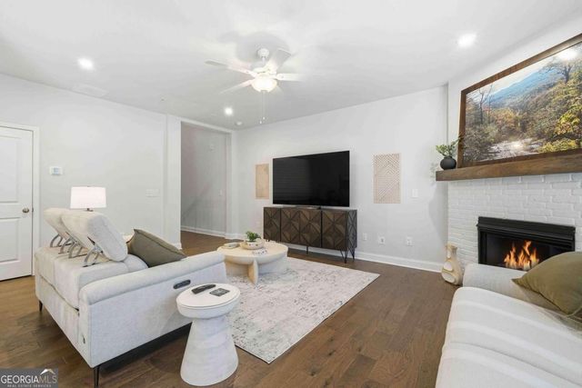 350 Watson Avenue, Woodstock, GA 30189