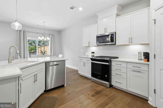 350 Watson Avenue, Woodstock, GA 30189