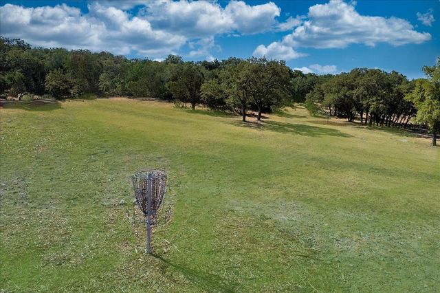 000 Pinnacle CV, Lago Vista, TX 78645